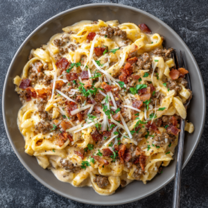 Read more about the article Loaded Bacon Cheeseburger Alfredo Pasta: The Ultimate Comfort Food Mashup
